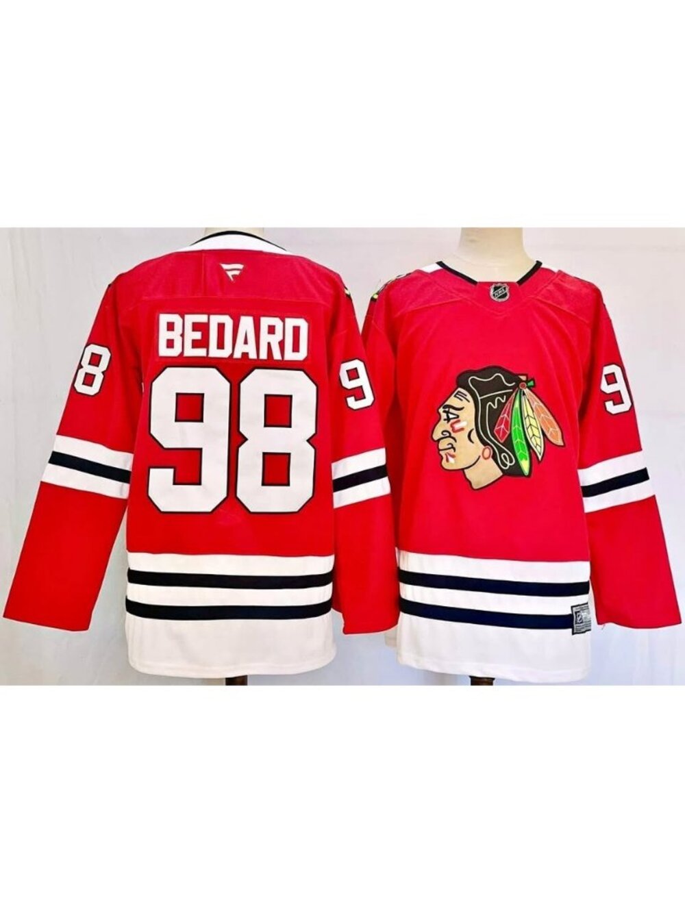 NHL Hockey Chicago Blackhawks Connor Bedard #98 Sewn Home Jersey Large NEW NWT